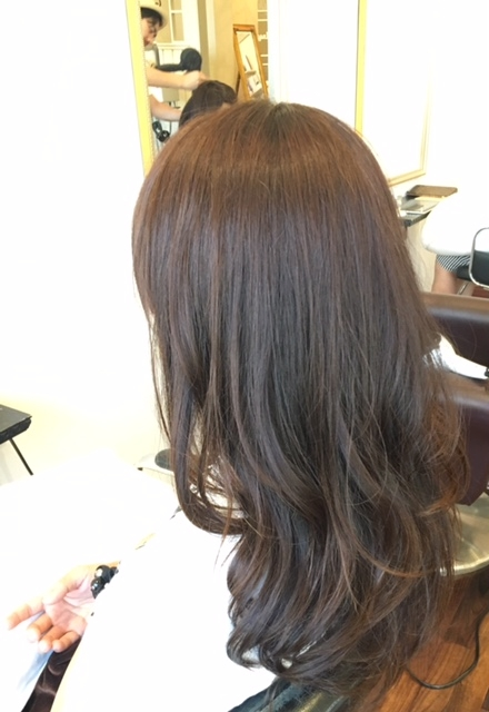 二子新地の美容室Anagramのスタイル